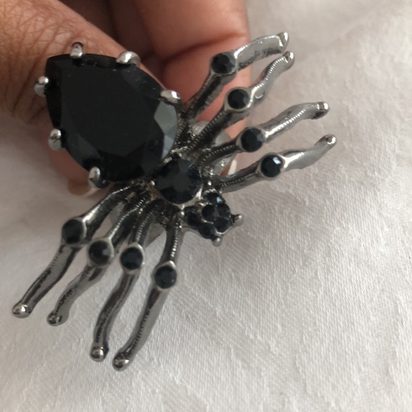 Black stone spider ring - Picture 8 of 8